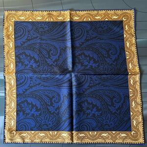 Women 100% silk scarf 20.5 inches